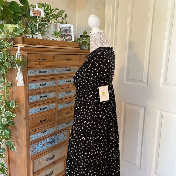 Girls Maxi Floral Dress - NWT - 6X - Picture 3 of 7